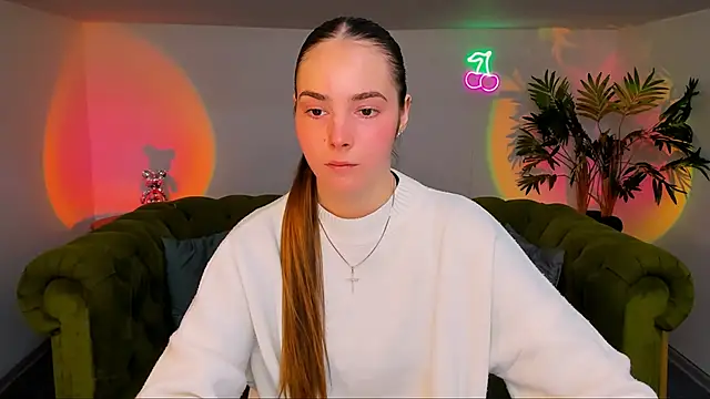 Snapshot of rad_rebel_ chatting on 10-22-25, 09:09 rad rebel online show from 10-22-25, 09:09