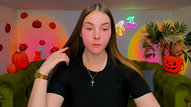 Snapshot of rad_rebel_ chatting on 11-11-25, 01:22 rad rebel online show from 11-11-25, 01:22