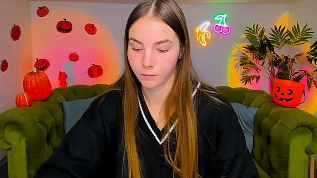 Snapshot of rad_rebel_ chatting on 11-13-25, 06:12 rad rebel online show from 11-13-25, 06:12