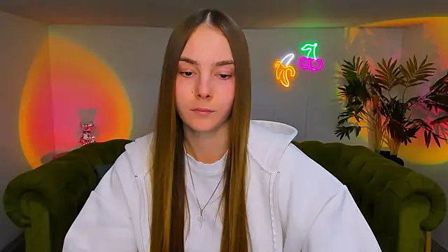 Snapshot of rad_rebel_ chatting on 12-04-25, 07:11 rad rebel online show from 12-04-25, 07:11