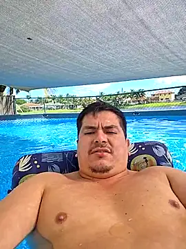 lucho8690 online show from 10-18-25, 07:47