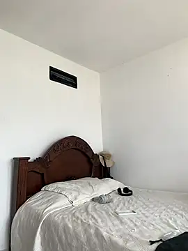 DeimonOficial online show from 11-04-25, 09:03