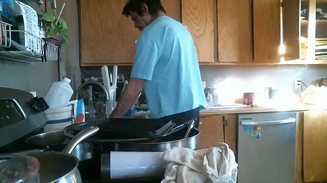 Snapshot of LostInEjaculation chatting on 02-05-26, 04:11 LostInEjaculation online show from 02-05-26, 04:11