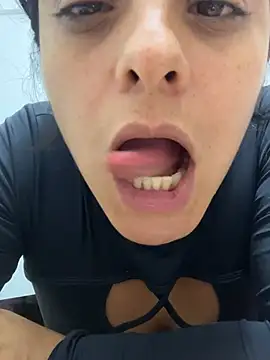 Moon-Lice online show from 04-08-26, 02:22