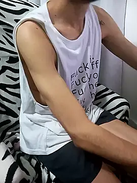 Snapshot of Naughty_Boy13 chatting on 01-16-26, 05:33 Naughty Boy13 online show from 01-16-26, 05:33