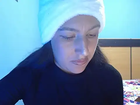 SarahFriendly online show from 04-01-26, 08:50