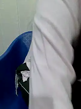 Aarti-kumri online show from 10-31-25, 10:27