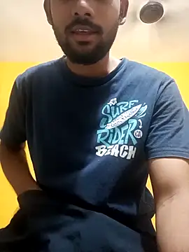 Snapshot of mayur_raaje chatting on 04-26-26, 11:08 mayur raaje online show from 04-26-26, 11:08