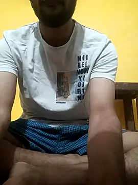 Snapshot of mayur_raaje chatting on 05-08-26, 07:08 mayur raaje online show from 05-08-26, 07:08