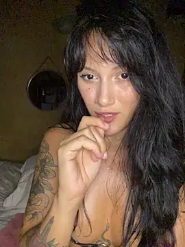 Snapshot of jepetitoiseau chatting on 01-17-26, 09:29 jepetitoiseau online show from 01-17-26, 09:29