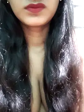 Snapshot of BerryOnFire chatting on 11-22-25, 08:46 BerryOnFire online show from 11-22-25, 08:46