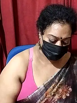 Snapshot of surekha-30 chatting on 09-24-25, 04:32 surekha-30 online show from 09-24-25, 04:32