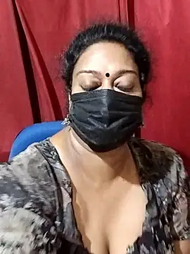 Snapshot of surekha-30 chatting on 10-23-25, 06:39 surekha-30 online show from 10-23-25, 06:39