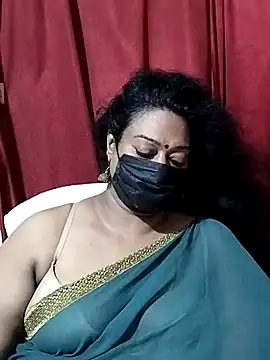 Snapshot of surekha-30 chatting on 10-24-25, 05:09 surekha-30 online show from 10-24-25, 05:09