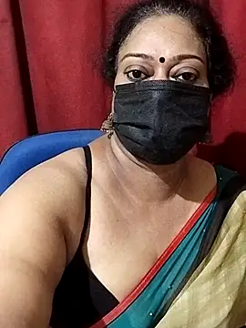 Snapshot of surekha-30 chatting on 11-08-25, 04:51 surekha-30 online show from 11-08-25, 04:51