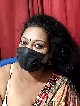 Snapshot of surekha-30 chatting on 11-15-25, 05:09 surekha-30 online show from 11-15-25, 05:09