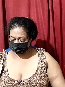 Snapshot of surekha-30 chatting on 11-22-25, 05:23 surekha-30 online show from 11-22-25, 05:23