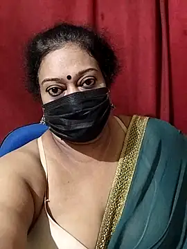 Snapshot of surekha-30 chatting on 12-15-25, 05:50 surekha-30 online show from 12-15-25, 05:50