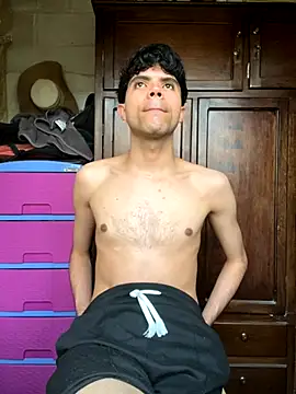 Axel-Mejia online show from 11-19-25, 07:14