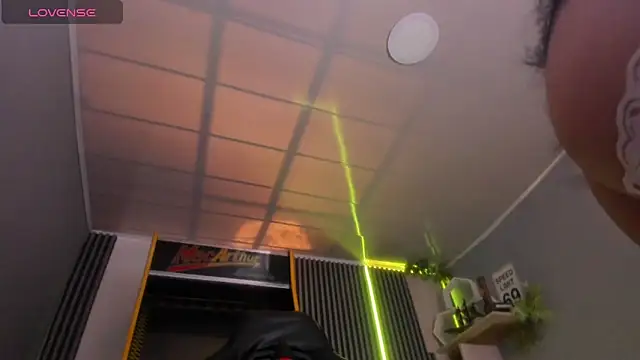 Jenie fire  online show from 12-04-25, 08:06