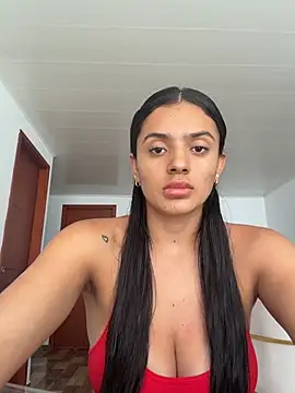 Snapshot of AnaaFaith_ chatting on 04-23-26, 06:43 AnaaFaith online show from 04-23-26, 06:43