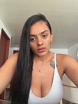 Snapshot of AnaaFaith_ chatting on 05-24-26, 06:02 AnaaFaith online show from 05-24-26, 06:02