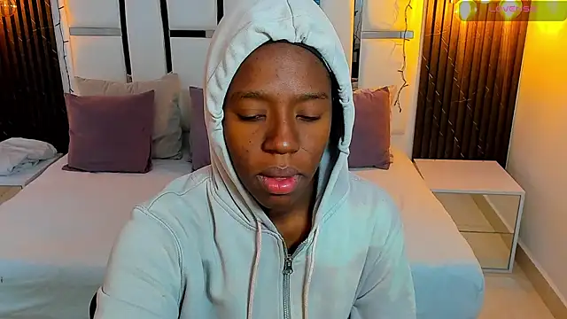  emma willliams  online show from 12-15-25, 01:37