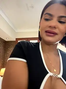 IrinaVelvet online show from 11-08-25, 04:51