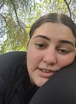 Snapshot of barbielamaravilla11 chatting on 09-28-25, 03:50 barbielamaravilla11 online show from 09-28-25, 03:50