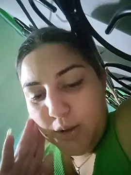 Snapshot of barbielamaravilla11 chatting on 11-12-25, 12:05 barbielamaravilla11 online show from 11-12-25, 12:05