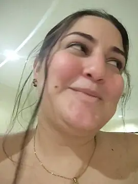 Snapshot of barbielamaravilla11 chatting on 11-15-25, 04:25 barbielamaravilla11 online show from 11-15-25, 04:25