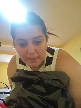 Snapshot of barbielamaravilla11 chatting on 11-17-25, 02:01 barbielamaravilla11 online show from 11-17-25, 02:01