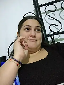 Snapshot of barbielamaravilla11 chatting on 12-15-25, 03:05 barbielamaravilla11 online show from 12-15-25, 03:05