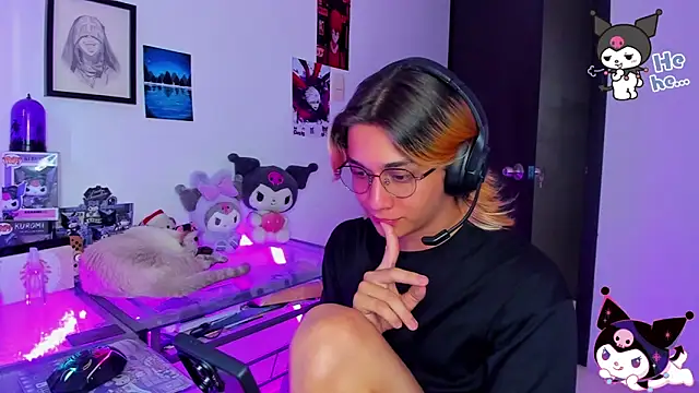 KeitaMoon online show from 12-13-25, 08:47