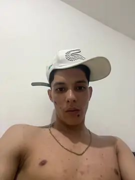 ZafiroAndFlynn online show from 04-20-26, 03:20