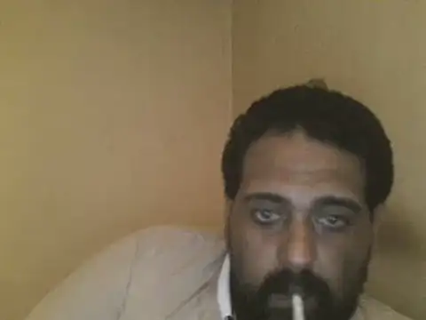 elpoop7305 online show from 05-18-26, 08:09