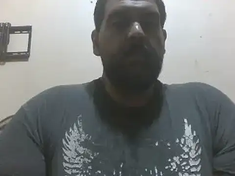 elpoop7305 online show from 06-08-26, 04:07