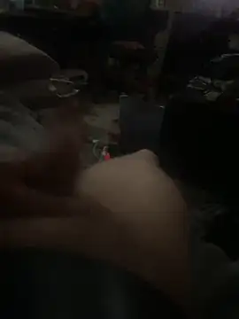 Snapshot of KingRonni chatting on 10-31-25, 12:39 KingRonni online show from 10-31-25, 12:39