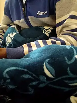 INTERNATIONAL0001 online show from 11-22-25, 10:42