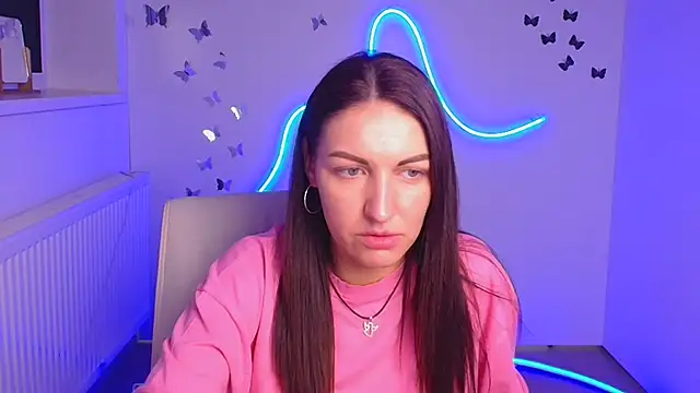 Snapshot of Aurora_Loveu chatting on 11-26-25, 08:04 Aurora Loveu online show from 11-26-25, 08:04