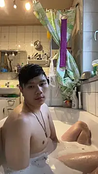 Snapshot of Kingpowerlittel chatting on 12-16-25, 07:57 Kingpowerlittel online show from 12-16-25, 07:57