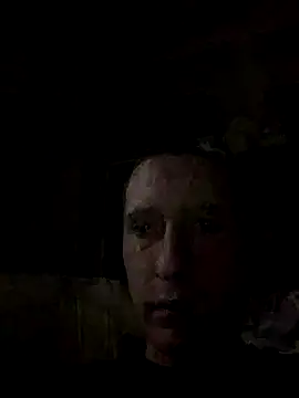 Snapshot of realnoname chatting on 11-08-25, 07:45 realnoname online show from 11-08-25, 07:45