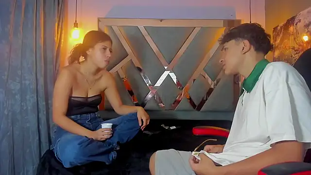 ChanellandMax online show from 12-14-25, 01:49