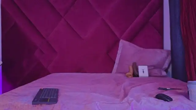 Kayalstone 12 online show from 10-30-25, 07:10