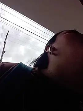 megan fox5 online show from 11-26-25, 03:02