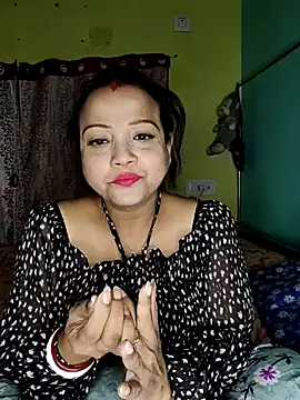 Snapshot of hornypiu697 chatting on 03-23-26, 05:39 hornypiu697 online show from 03-23-26, 05:39