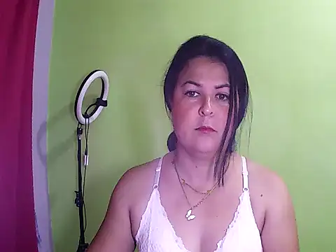 anapaulaa online show from 11-07-25, 01:05