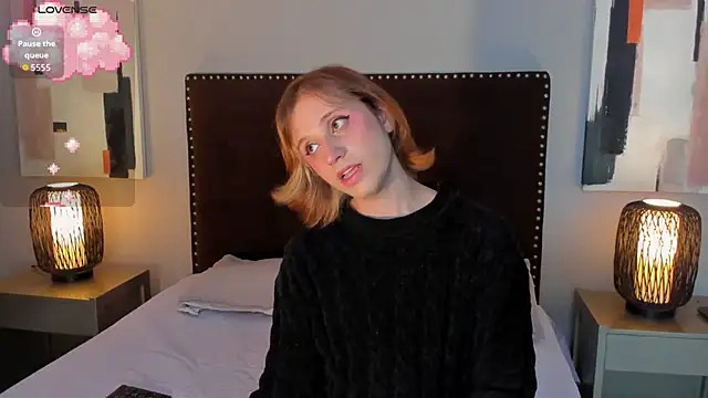 seraphine star online show from 04-01-26, 10:29