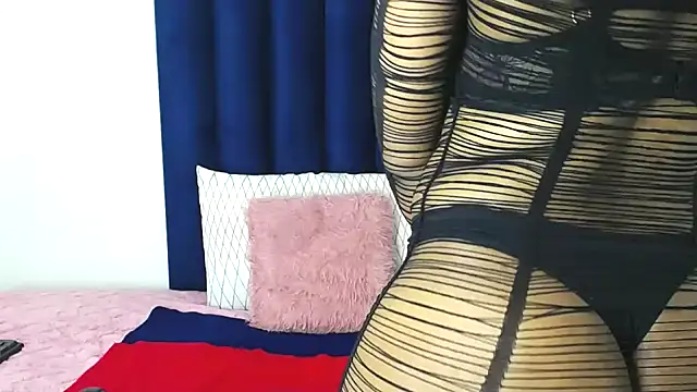 Pinkdollyg online show from 04-21-26, 10:01