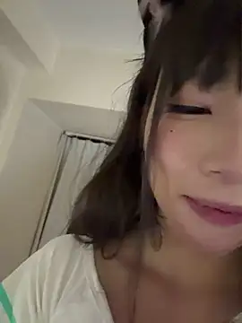 Yiyi-707 online show from 04-17-26, 02:53